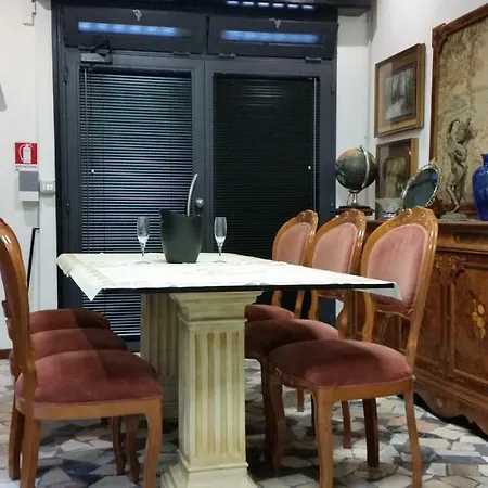 Pied A Ter Barozzi *